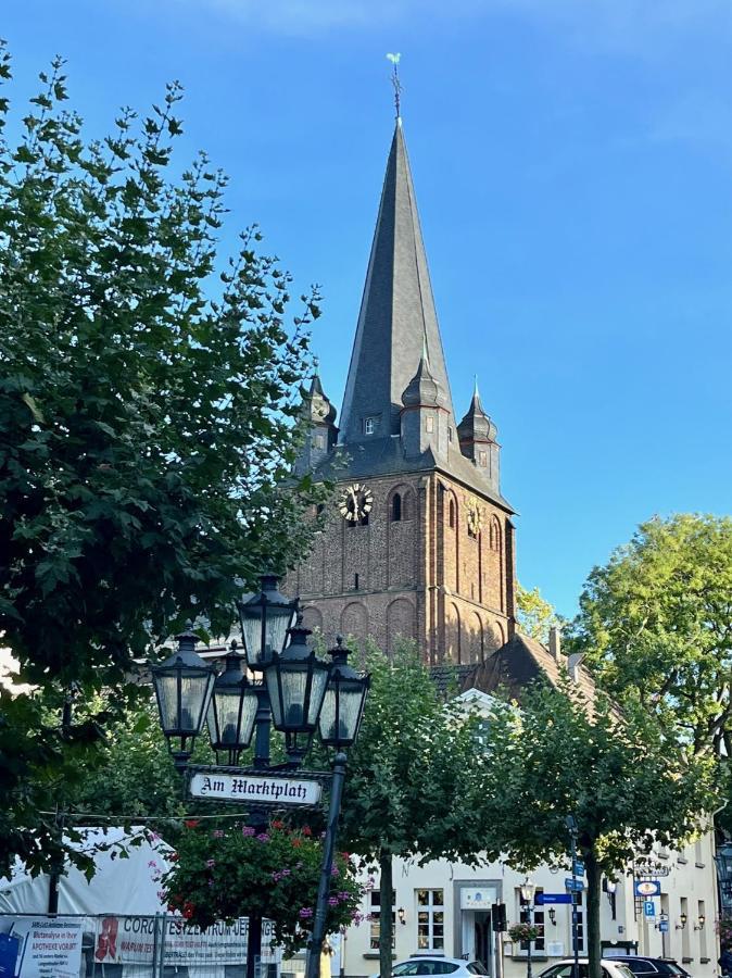 Nasa Wohnung Uerdingen Krefeld Zewnętrze zdjęcie