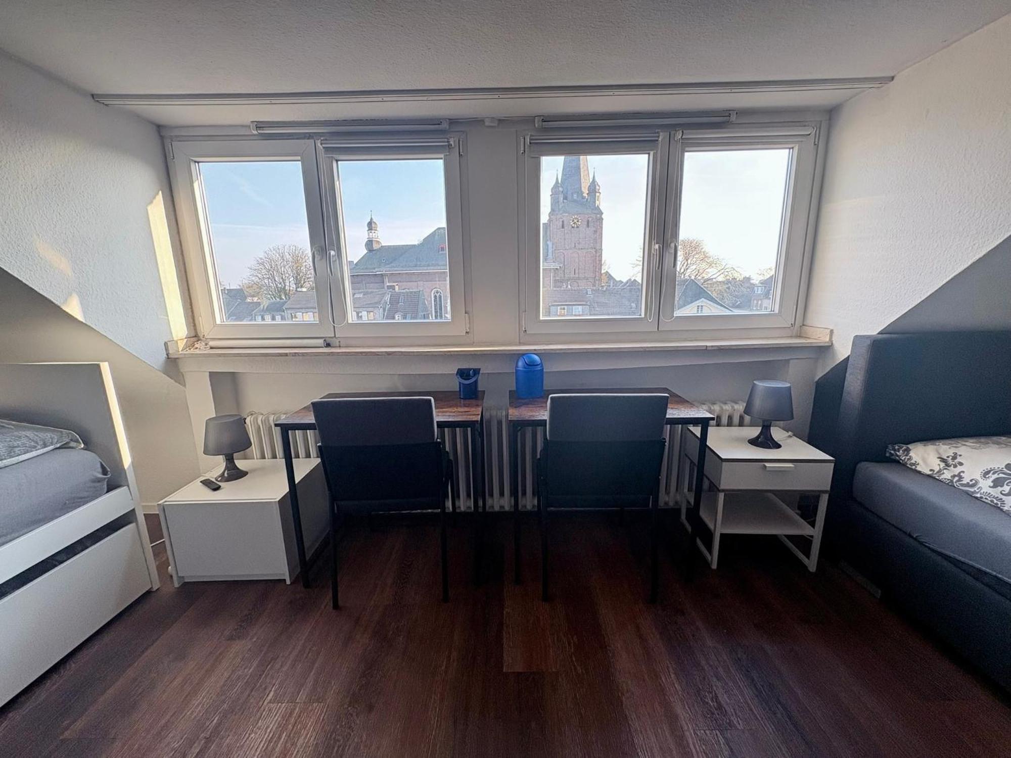 Nasa Wohnung Uerdingen Krefeld Zewnętrze zdjęcie